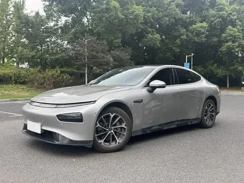 XPeng 小鹏P7 2020