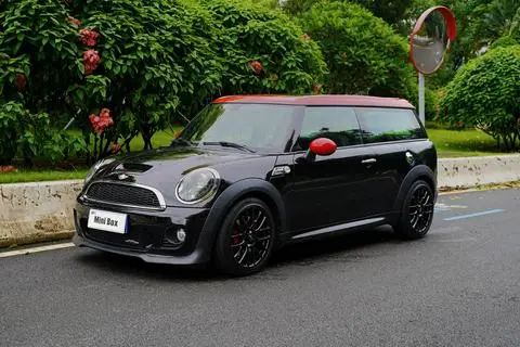 MINI JCW CLUBMAN 2013