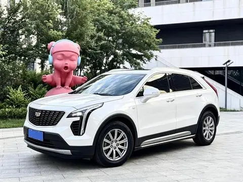Cadillac XT4 2018 — фото 1