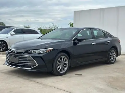 Toyota 亚洲龙 2021