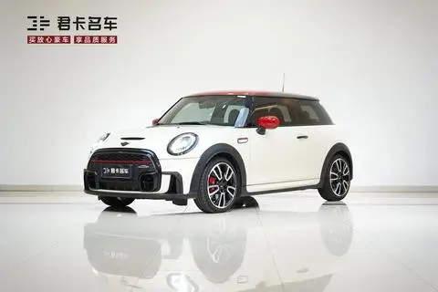 MINI JCW 2023