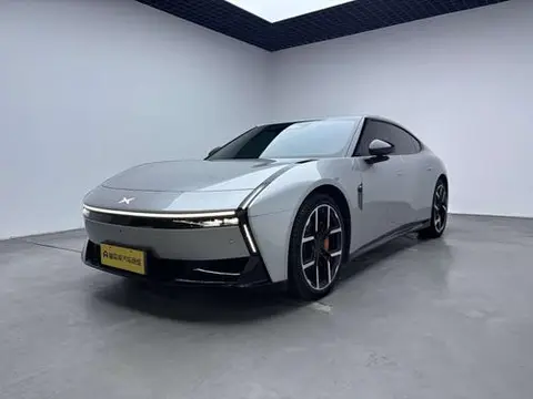 XPeng 小鹏P7 2025