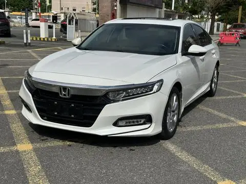 Honda Accord 2018 — фото 1