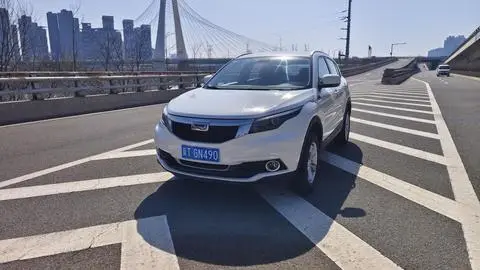 Qoros 5 2018