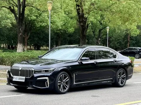 BMW 7 Series 2021