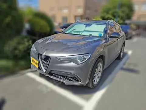 Alfa Romeo Stelvio斯坦维 2021