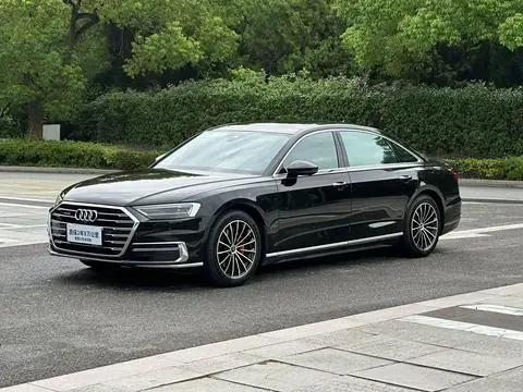 Audi A8 2021