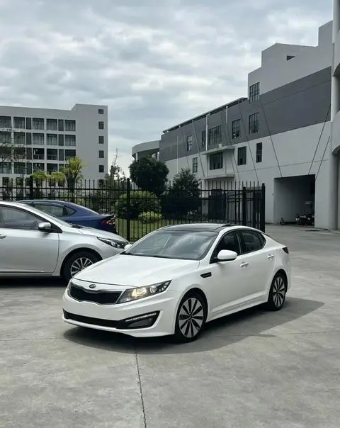 Kia K5 2012