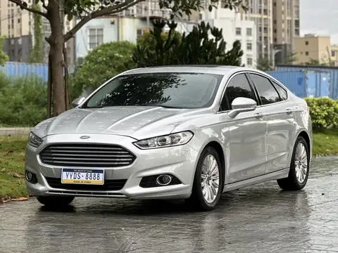 Ford 蒙迪欧 2013