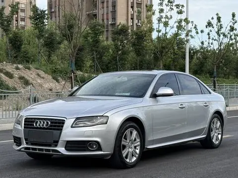 Audi A4L 2010