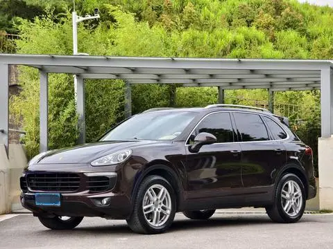 Porsche Cayenne 2015