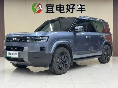 BYD Leopard 钛7 PHEV 2025 — фото 1