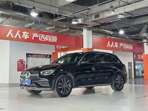 Mercedes-Benz GLC 2022 — фото 1