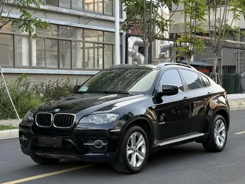 BMW X6 2011
