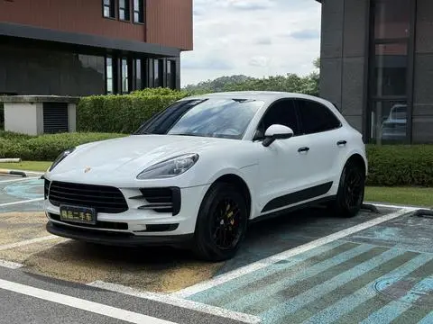 Porsche Macan 2020