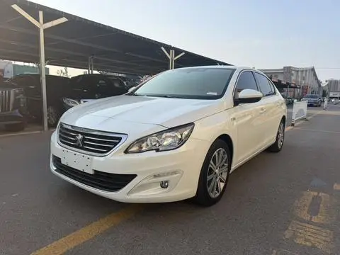 Peugeot 408 2016