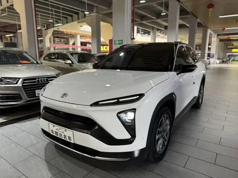 NIO ES6 2020