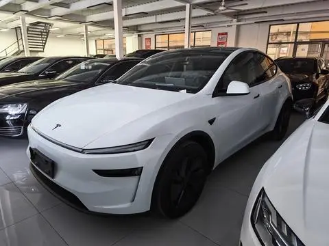 Tesla Model Y 2026