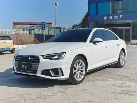Audi A4L 2019