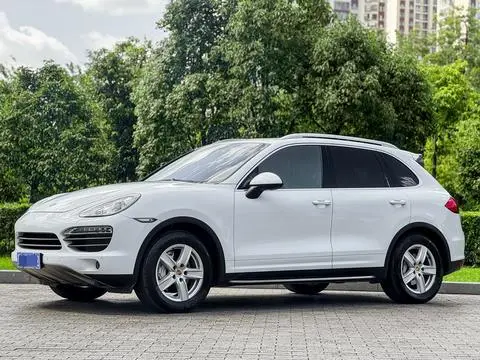 Porsche Cayenne 2011