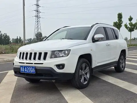 Jeep 指南者 2014