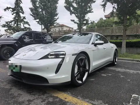 Porsche Taycan 2019
