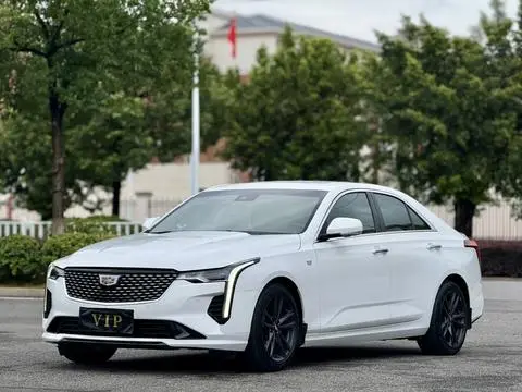 Cadillac CT4 2022
