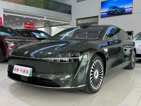 Stelato S9T 2025