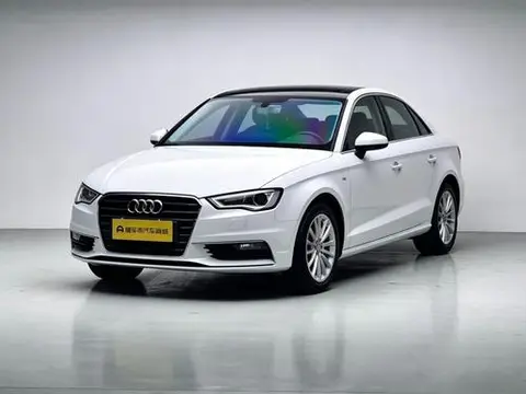 Audi A3 2016 — фото 1
