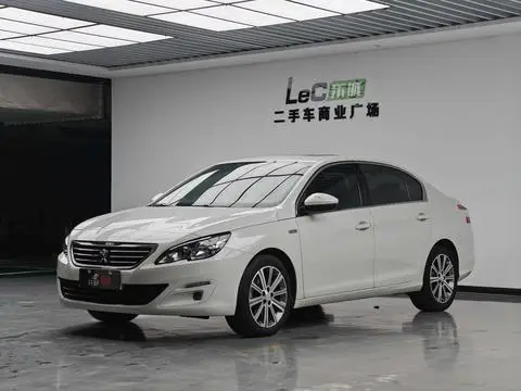 Peugeot 408 2016