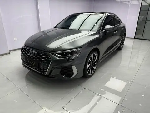 Audi A3 2023 — фото 1