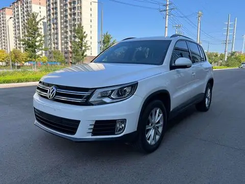 Volkswagen Tiguan 2016 — фото 1