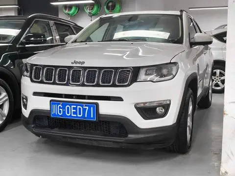 Jeep 指南者 2017