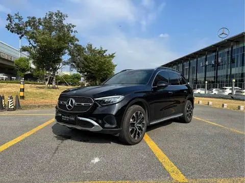 Mercedes-Benz GLC 2026