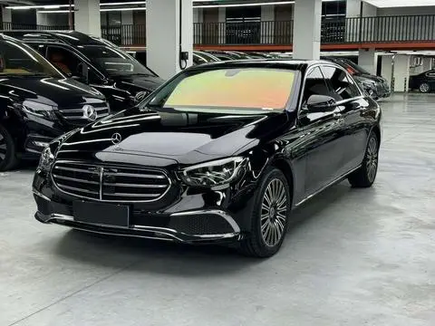 Mercedes-Benz E-Class 2023