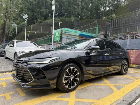 Toyota 亚洲龙 2022