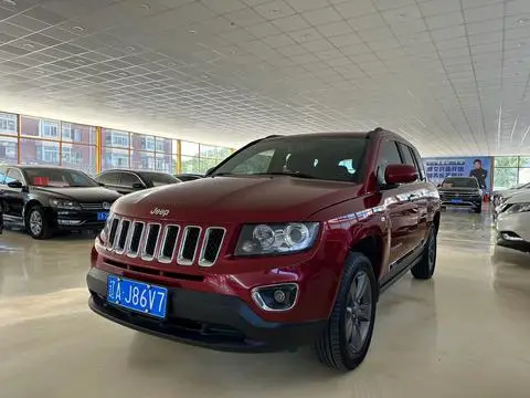 Jeep 指南者 2014