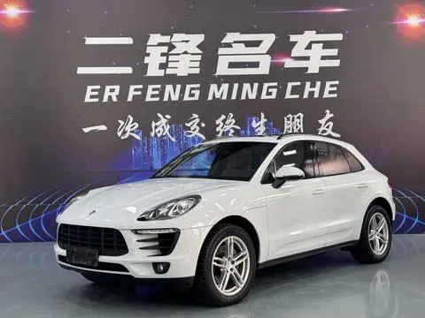 Porsche Macan 2016