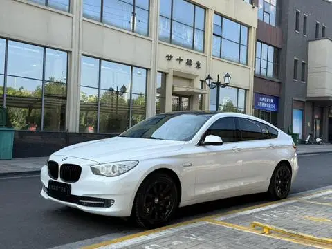 BMW 5 Series GT 2011