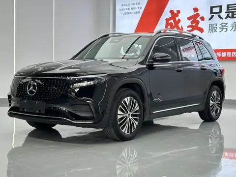 Mercedes-Benz EQB 2025