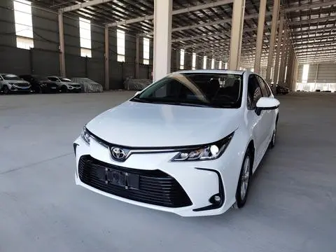 Toyota Corolla 2021 — фото 1