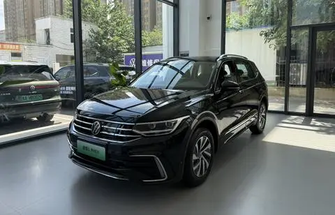 Volkswagen Tiguan L PHEV 2023
