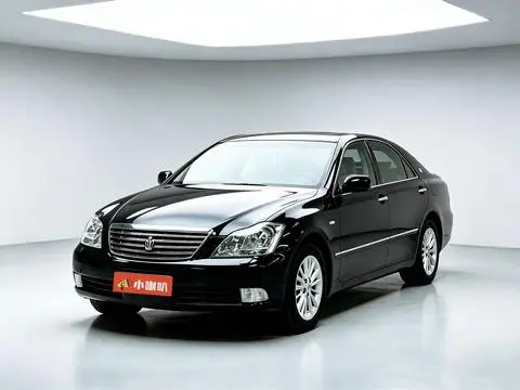 Toyota Crown 2005