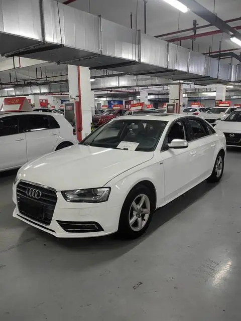 Audi A4L 2013