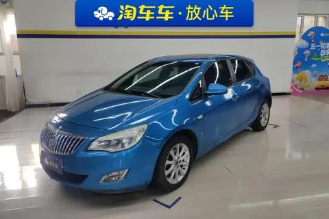 Buick Excelle GT 2012 — фото 1
