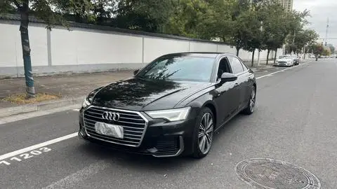 Audi A6L 2022