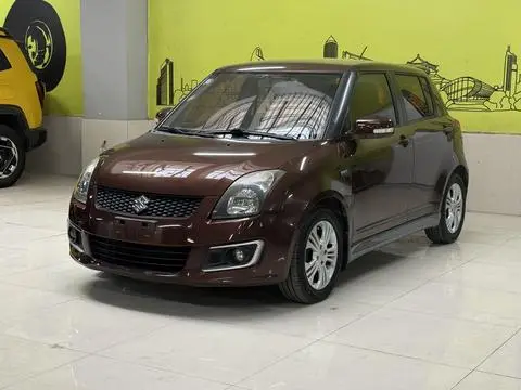 Suzuki 雨燕 2013
