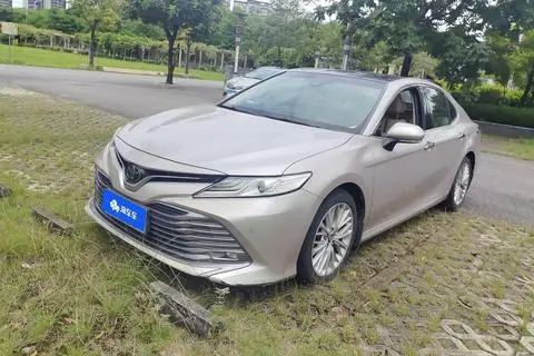 Toyota Camry 2018