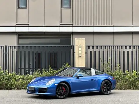 Porsche 911 2016