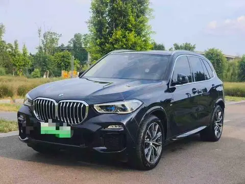 BMW X5 PHEV 2021 — фото 1